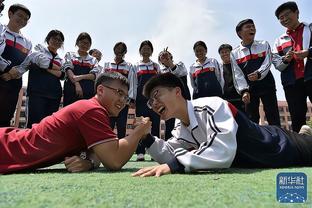 米体：小因扎吉在客战本菲卡中场休息时大声训话，激励了球员